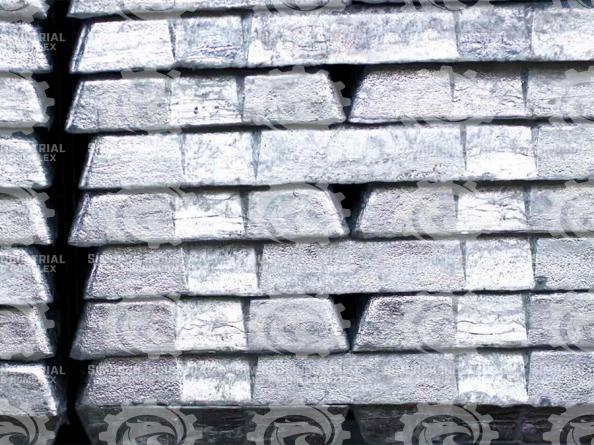 How much does a steel ingot weigh?